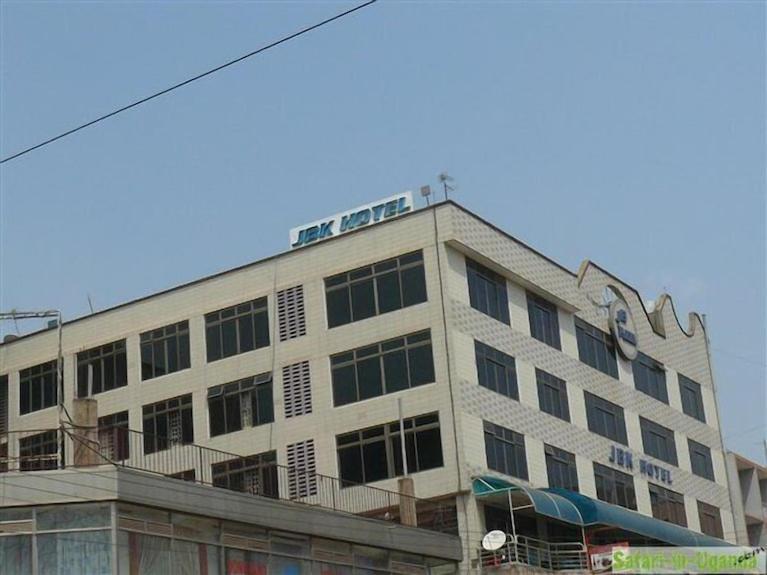 New Jbk Hotel Kampala Extérieur photo
